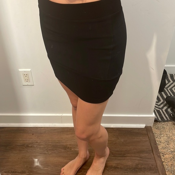 H&M Black Thick Skirt - Short Knit Skirt - Size 6 - Women’s Black Skirt Tight - Picture 1 of 4